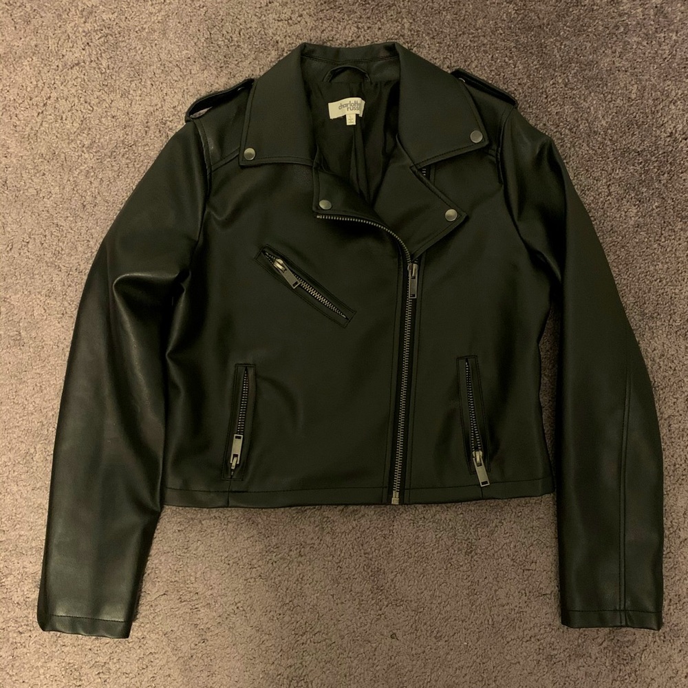 Women’s cropped motto black leather jacket